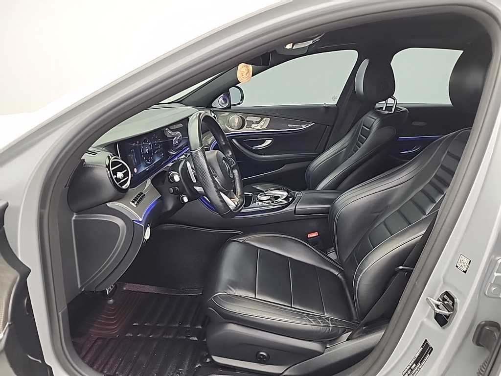 Mercedes Benz E class - Vista 11