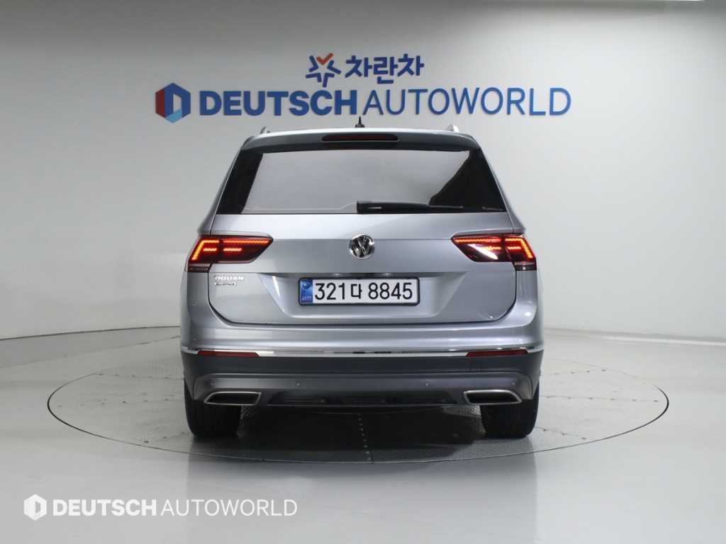 Volkswagen Tiguan - Vista 4