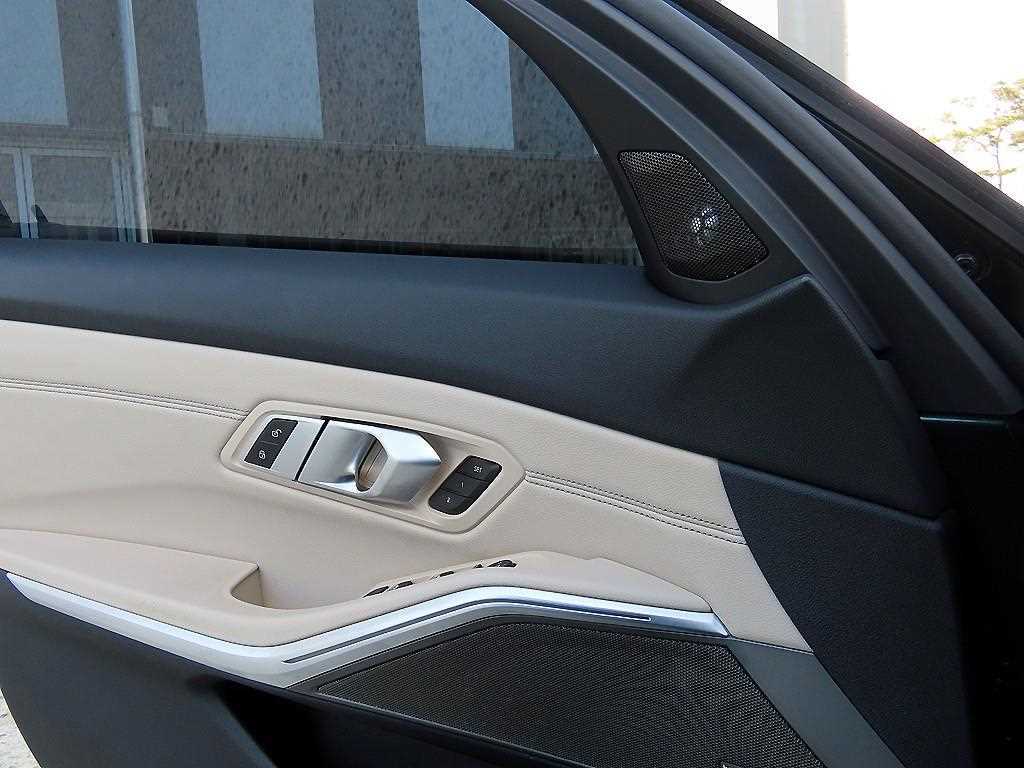 BMW 3 series - Vista 12