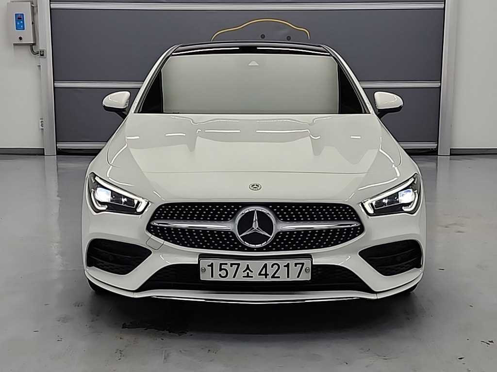 Mercedes Benz CLA Class - Vista 2
