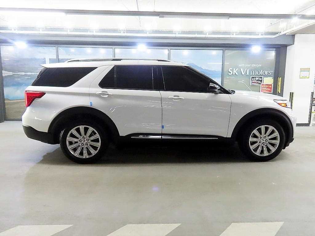Ford Explorer - Vista 3
