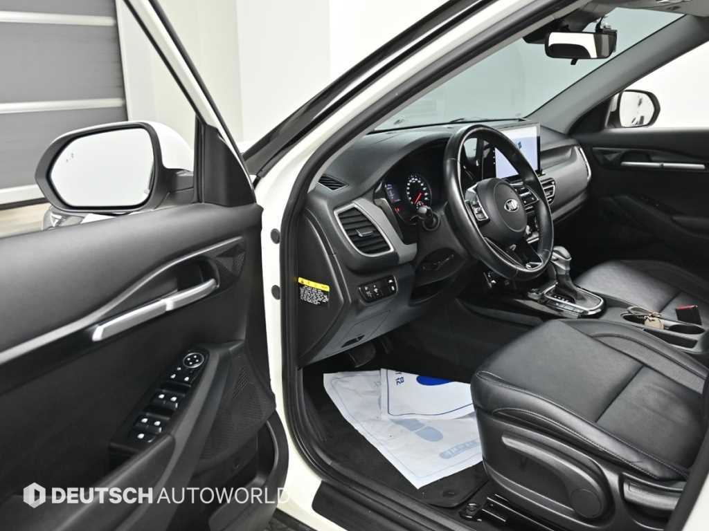 KIA Seltos - Vista 11