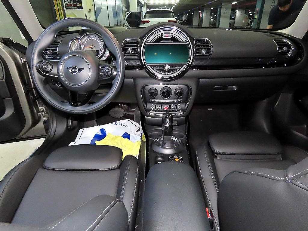Mini Clubman - Vista 10