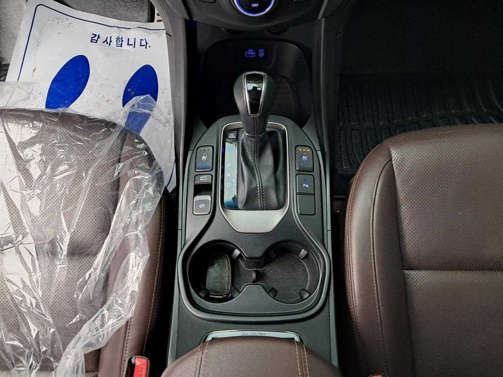 HYUNDAI Santa Fe 2017 Blanco - Importación desde Corea - HF Imports Iquique - Foto 14