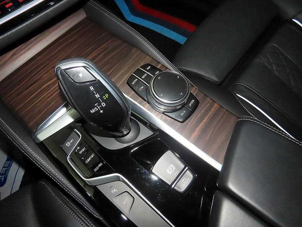 BMW 5 Series - Vista 12