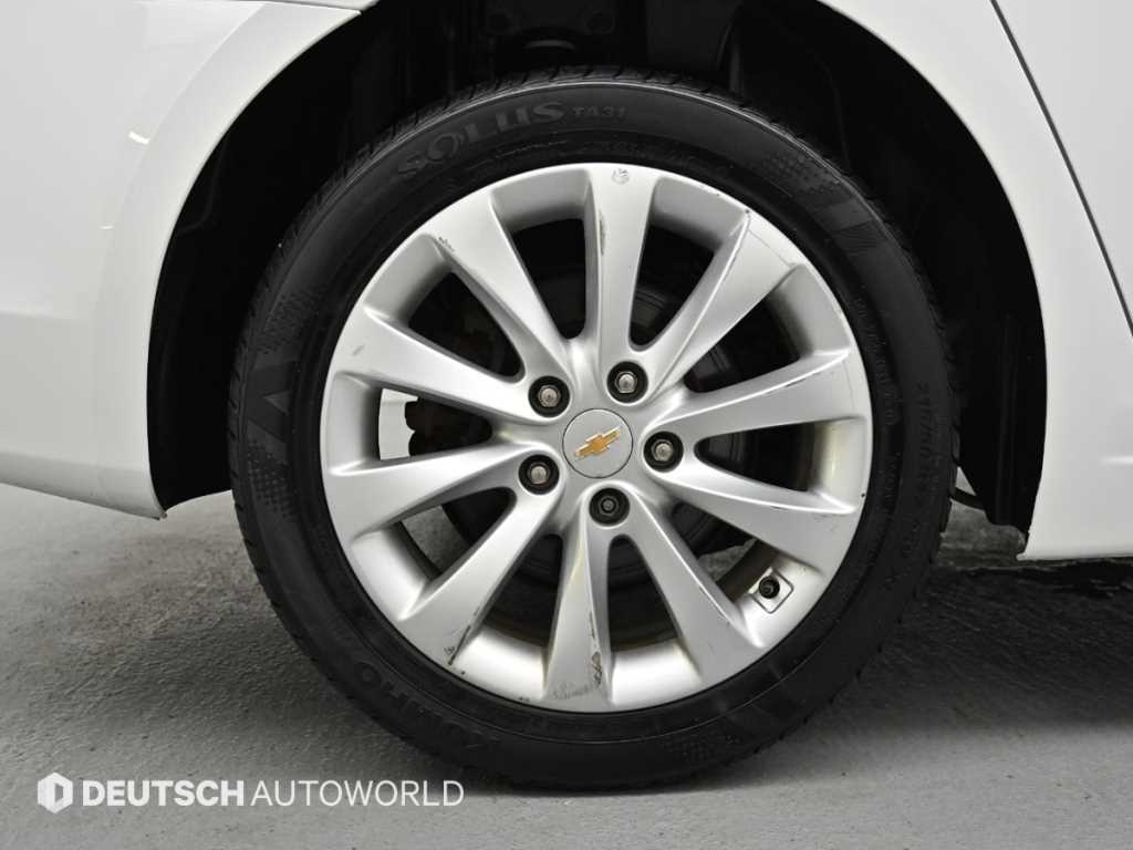 Chevrolet Cruise - Vista 6