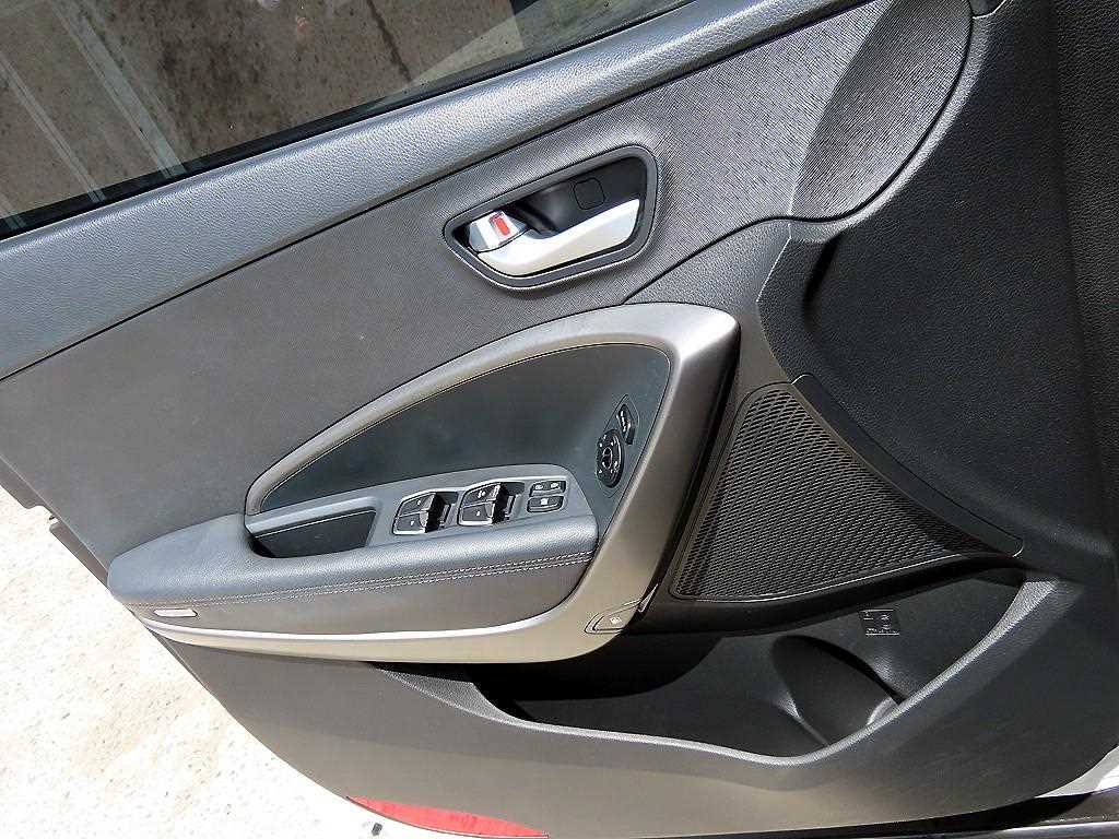 HYUNDAI Santa Fe - Vista 11