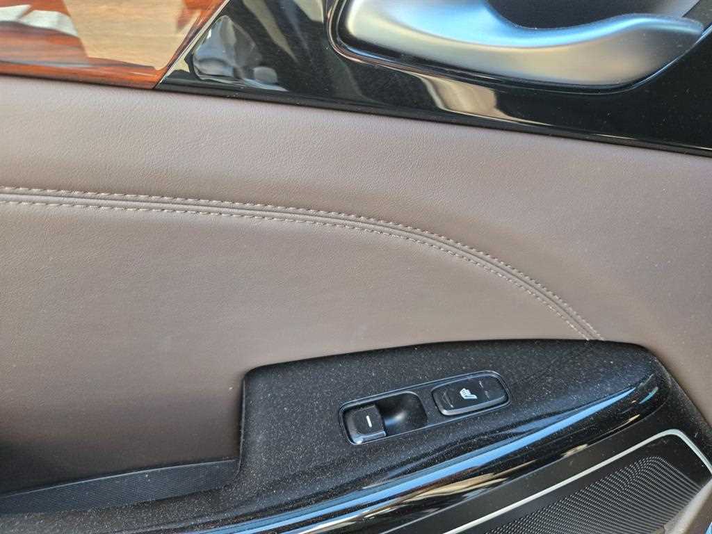 KIA K7 - Vista 12