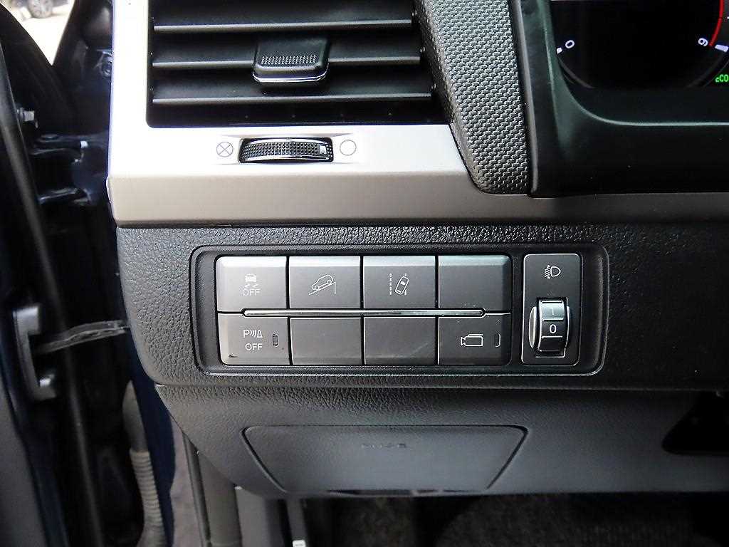 Ssangyong Rexton - Vista 12
