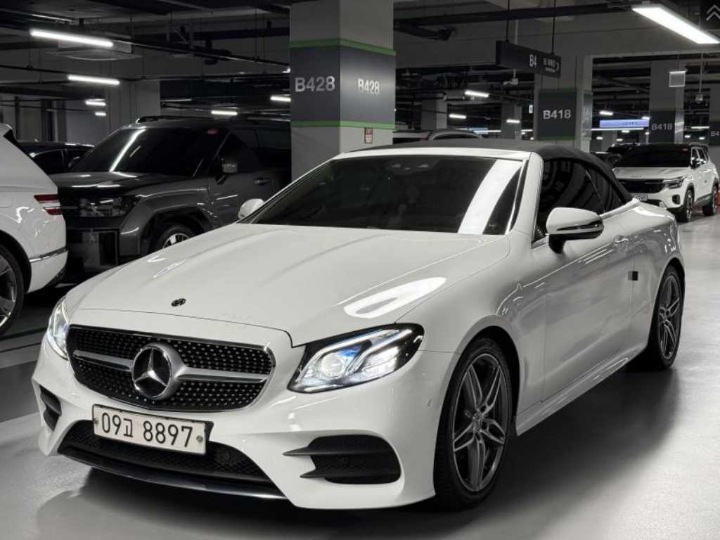 Mercedes Benz E class - Vista 5