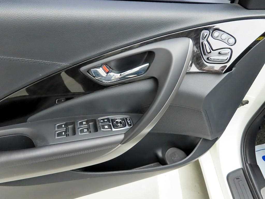 HYUNDAI Grandeur 2016 Blanco - Importación desde Corea - HF Imports Iquique - Foto 13
