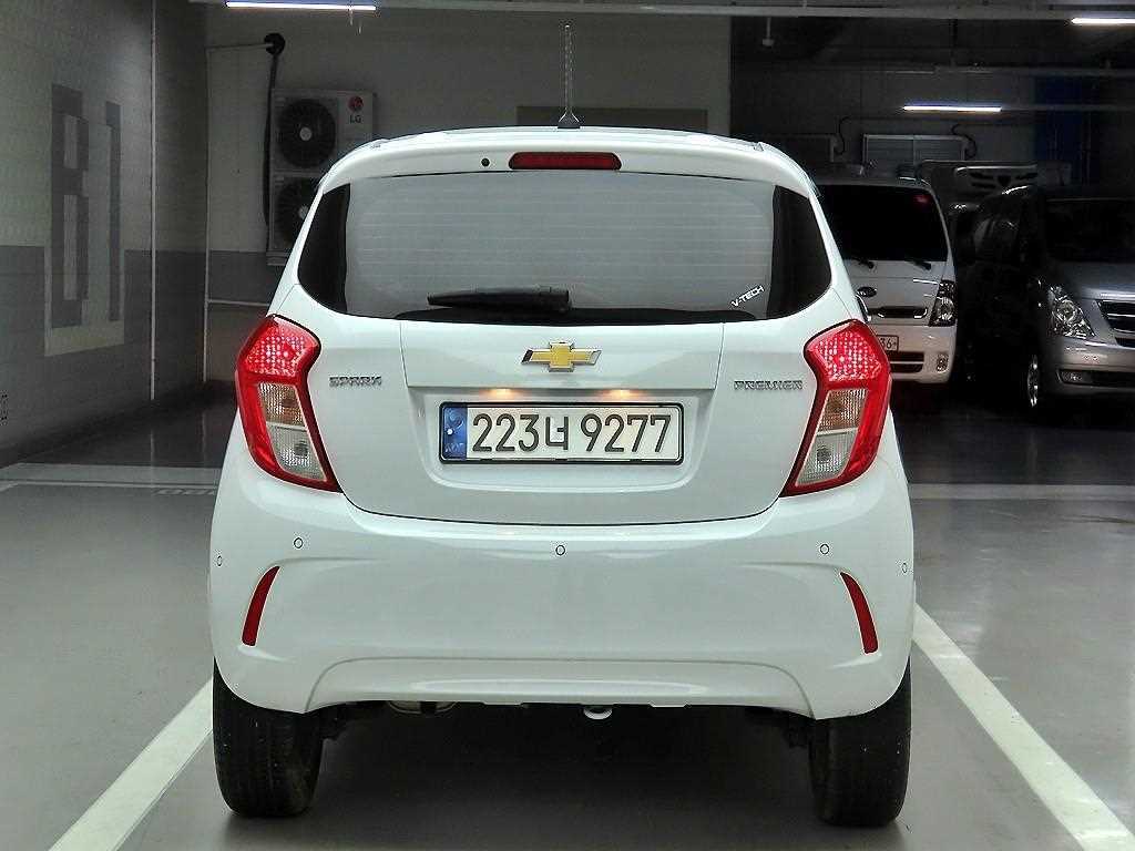 Chevrolet Spark - Vista 3