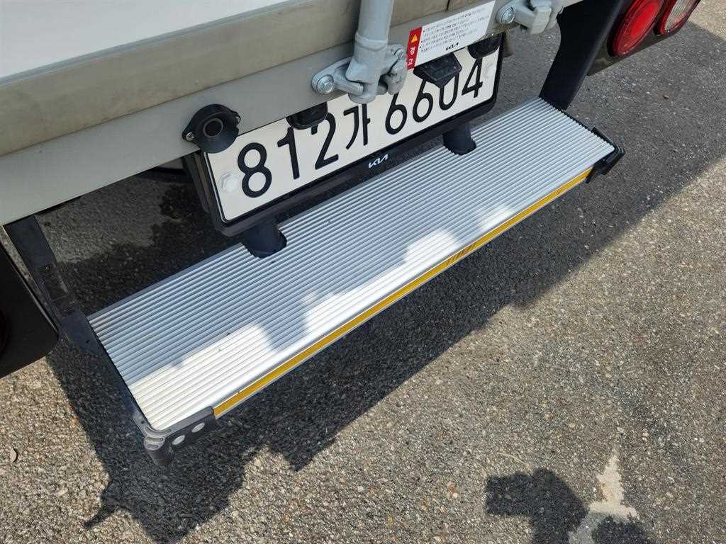Small Truck Normal Box(High Deck) 2025 Blanco - Importación desde Corea - HF Imports Iquique - Foto 20
