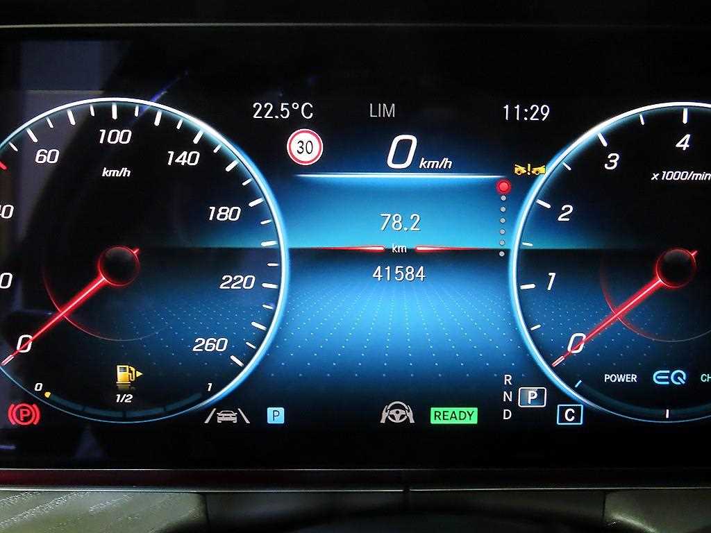 Mercedes Benz CLS Class - Vista 9