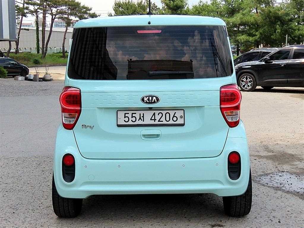 KIA Ray - Vista 4