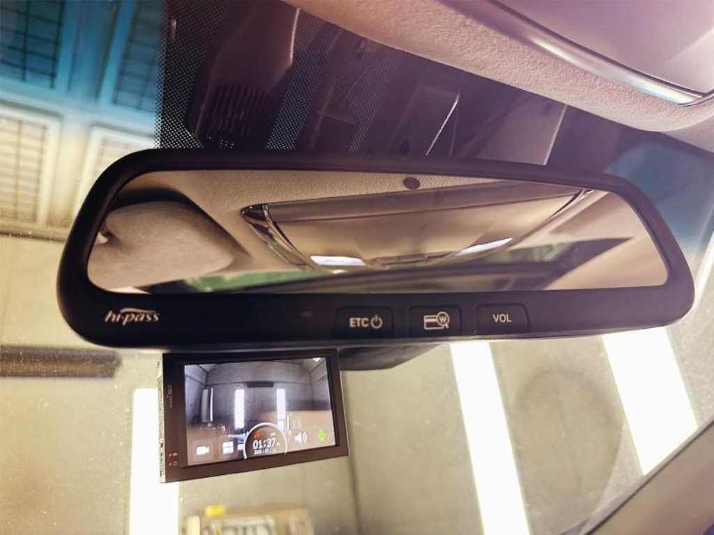 HYUNDAI Aslan - Vista 11