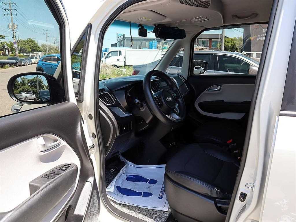 KIA Ray - Vista 12