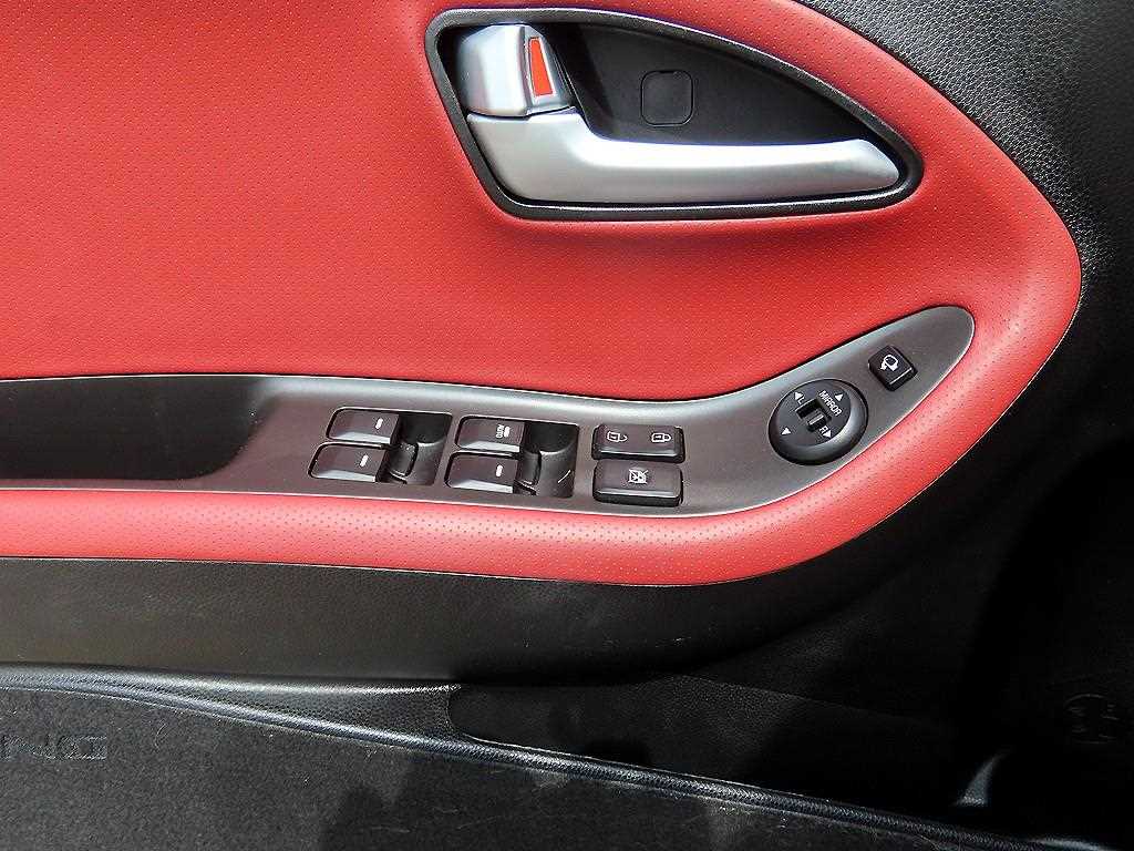 KIA Morning - Vista 11