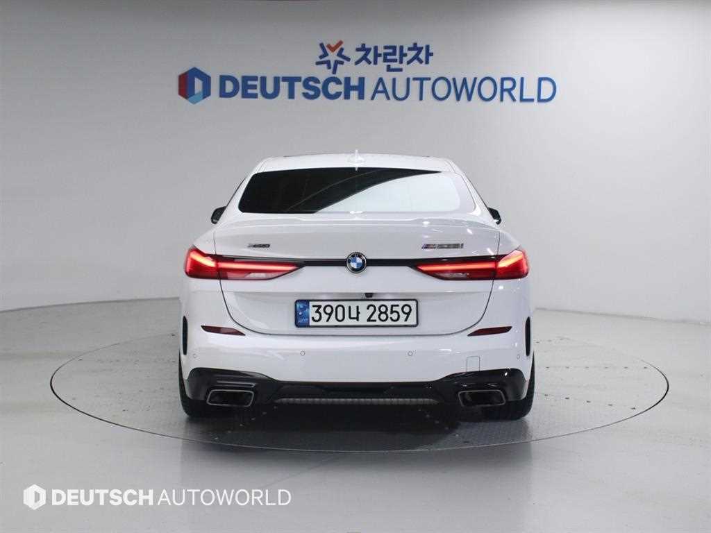 BMW 2 series - Vista 4