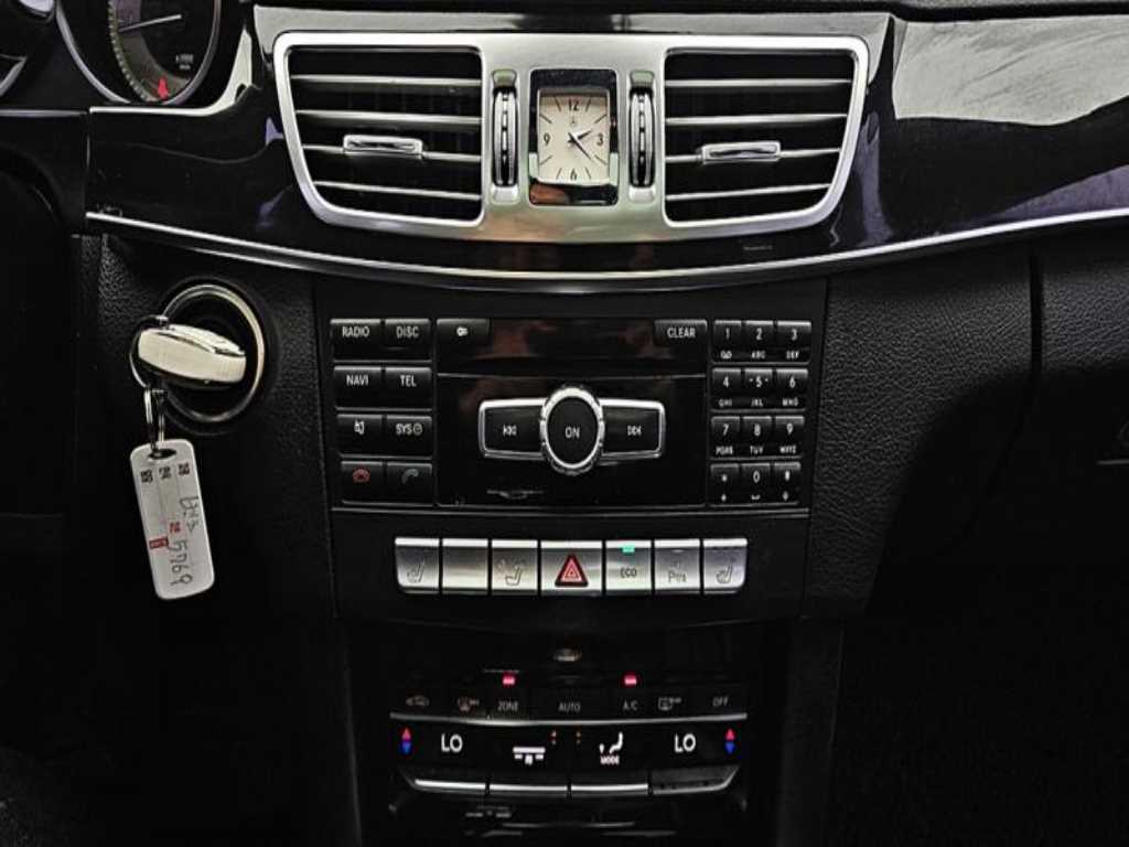 Mercedes Benz E class 2014 Blanco - Importación desde Corea - HF Imports Iquique - Foto 13