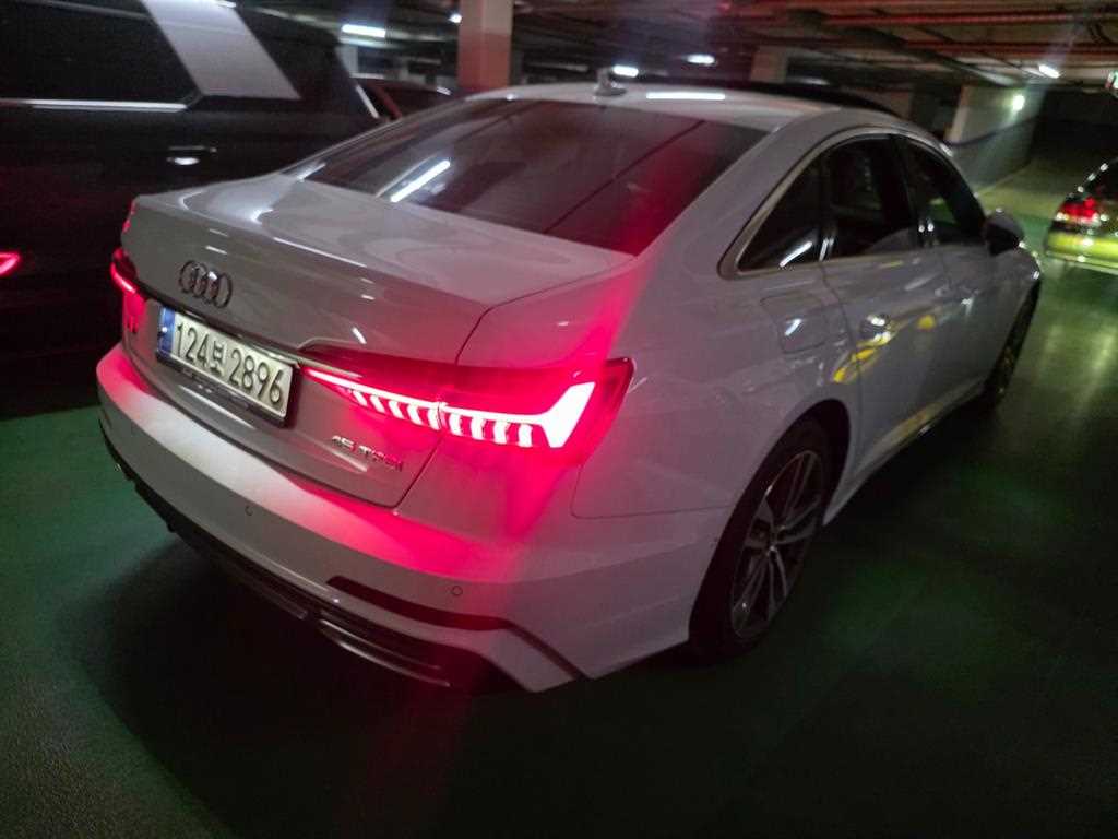 Audi A6 - Vista 5