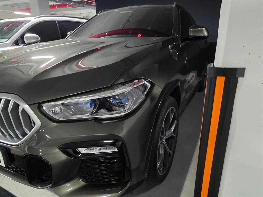 BMW X6 - Vista 4