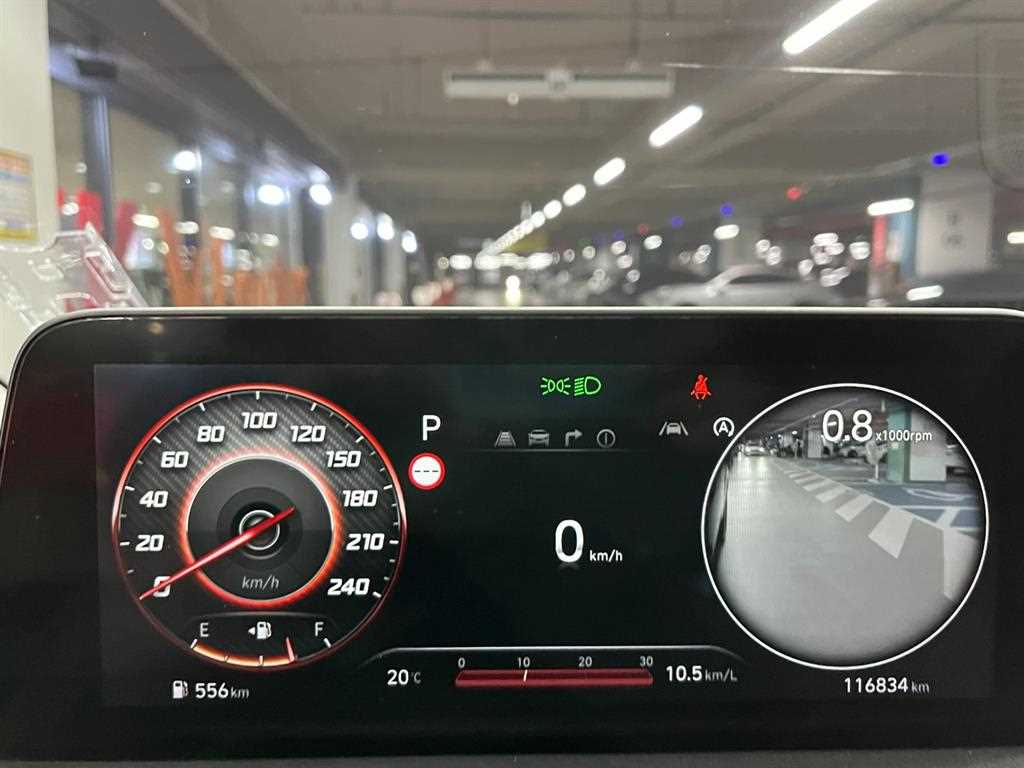 HYUNDAI Staria - Vista 6