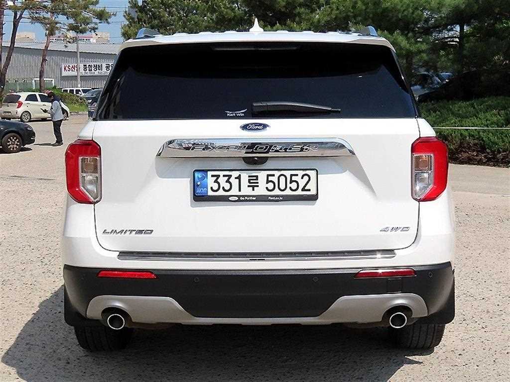Ford Explorer - Vista 4