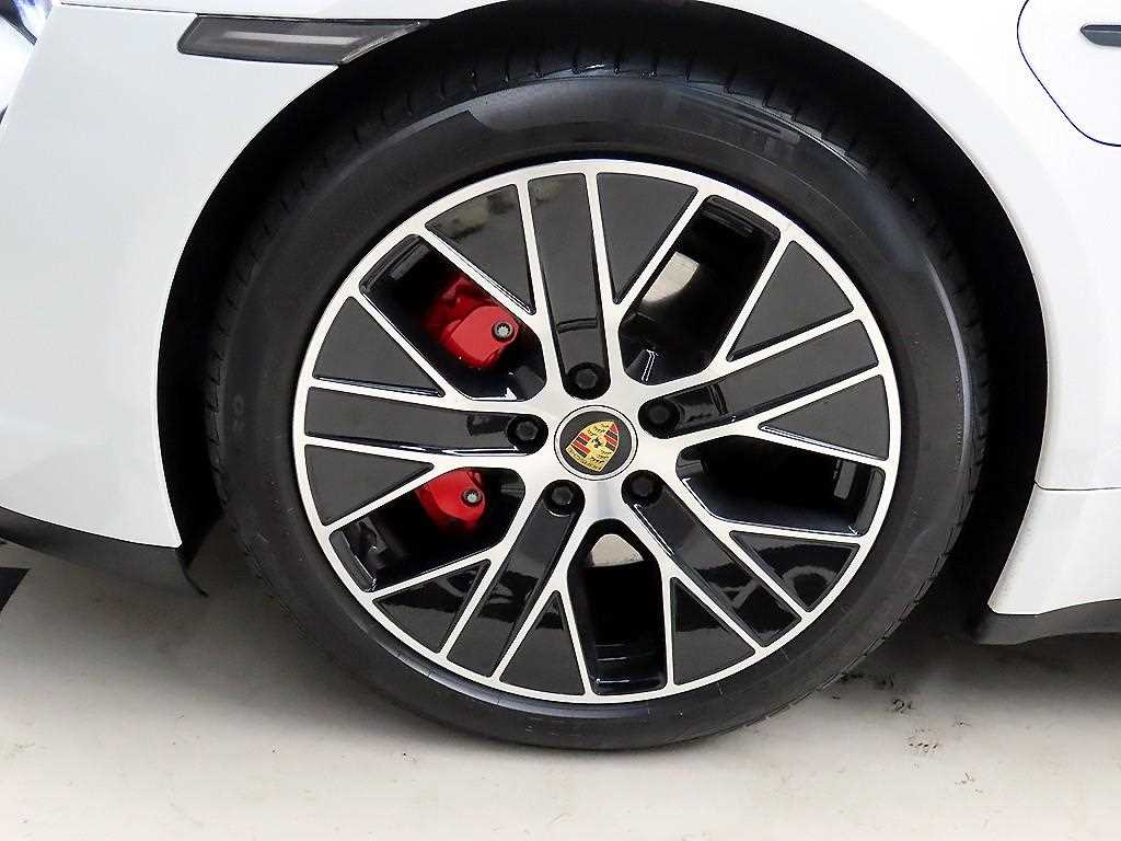Porsche Taycan 2021 Blanco - Importación desde Corea - HF Imports Iquique - Foto 20