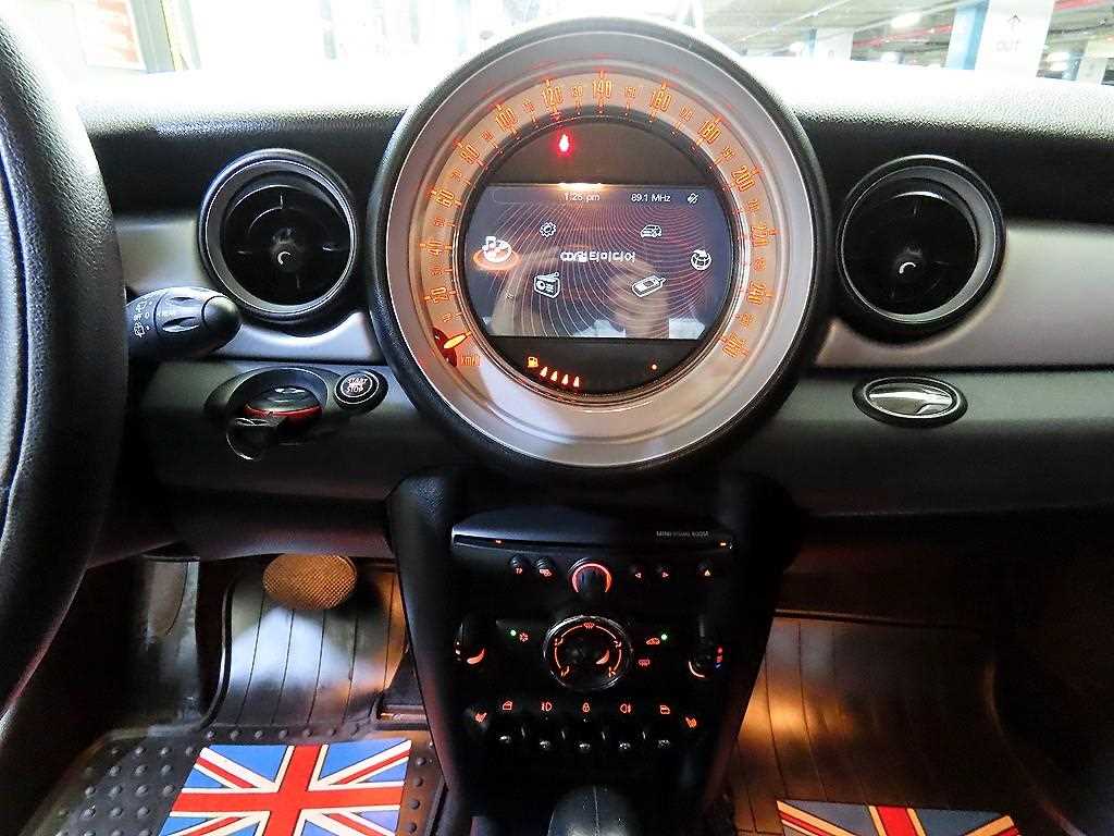 Mini Cooper - Vista 11