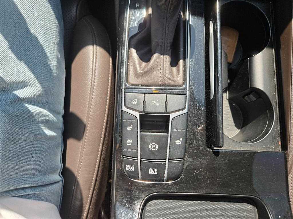 KIA K7 - Vista 9