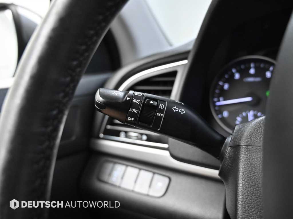 HYUNDAI Avante 2017 Gris - Importación desde Corea - HF Imports Iquique - Foto 16