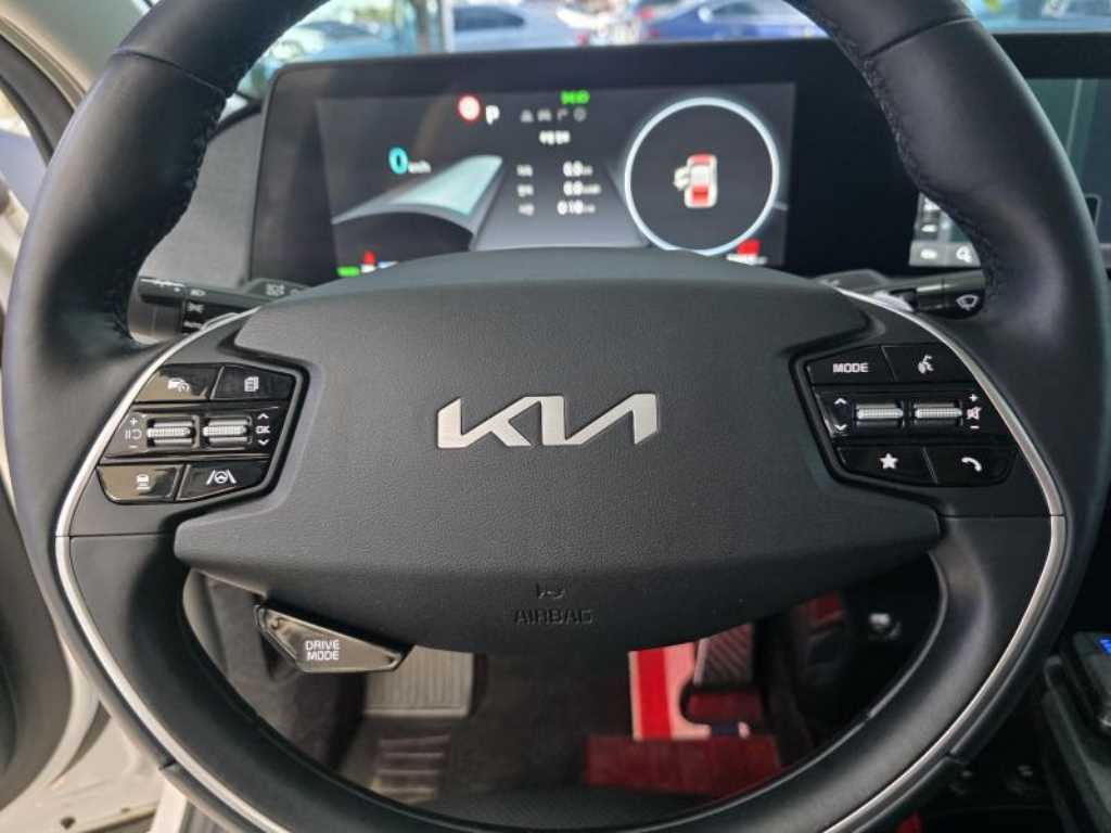 KIA EV6 - Vista 9