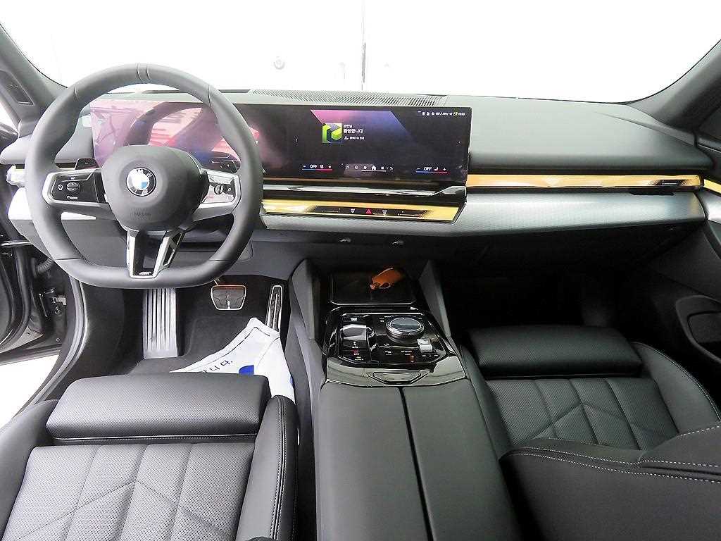 BMW 5 Series - Vista 8
