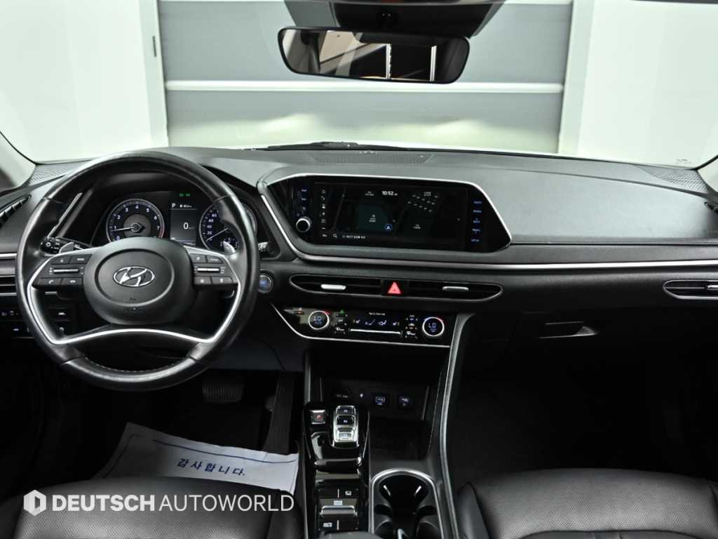 HYUNDAI Sonata - Vista 8