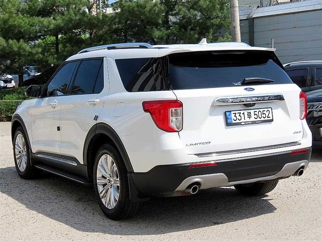 Ford Explorer - Vista 3