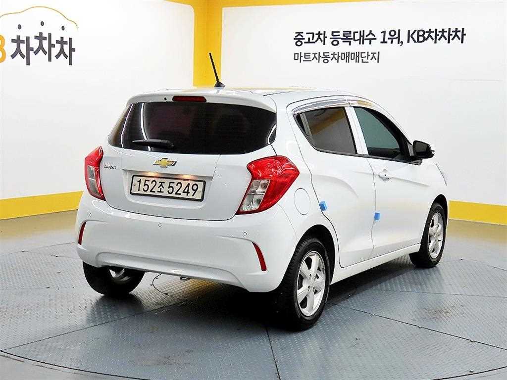 Chevrolet Spark - Vista 4
