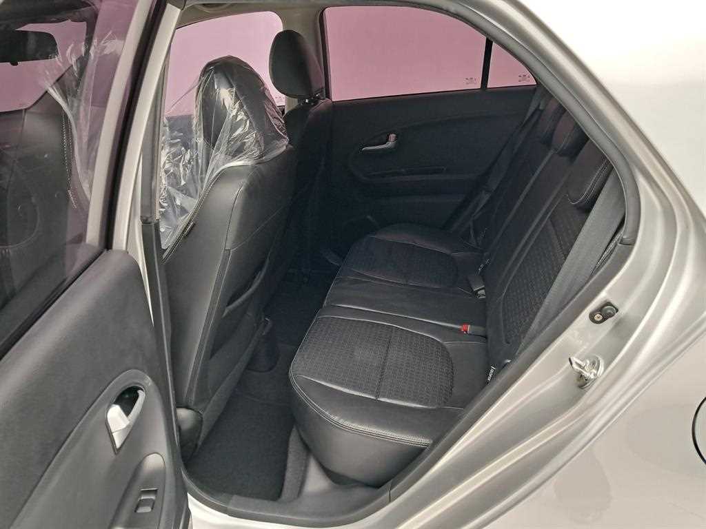 KIA Morning - Vista 11