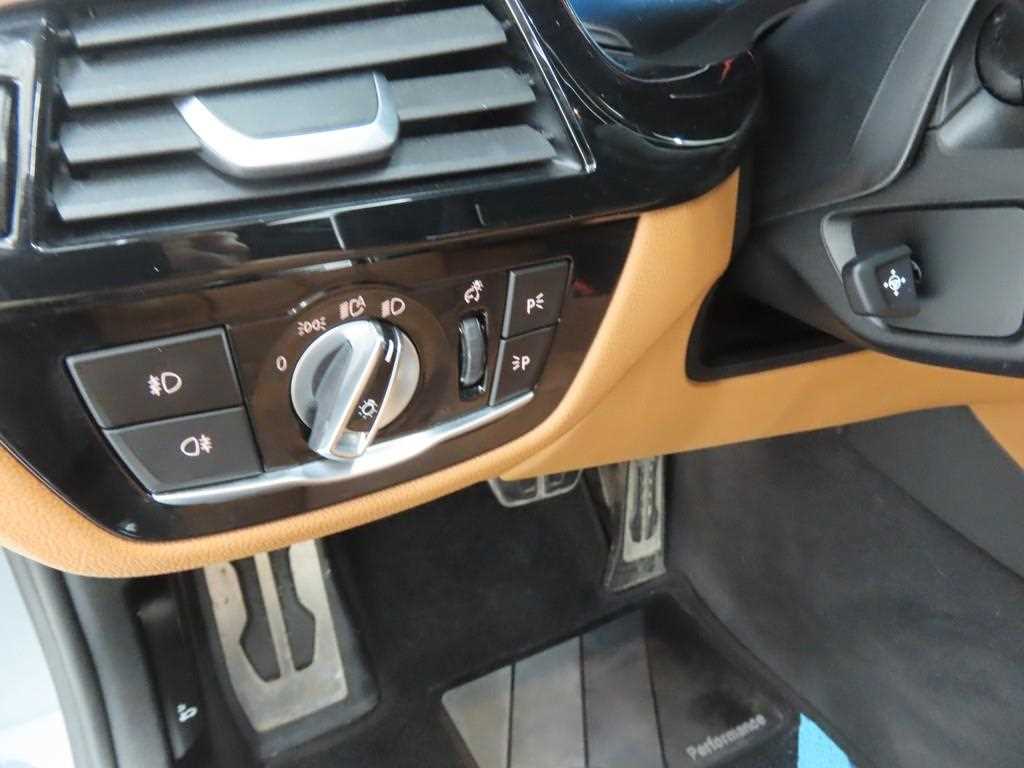 BMW 5 Series - Vista 11
