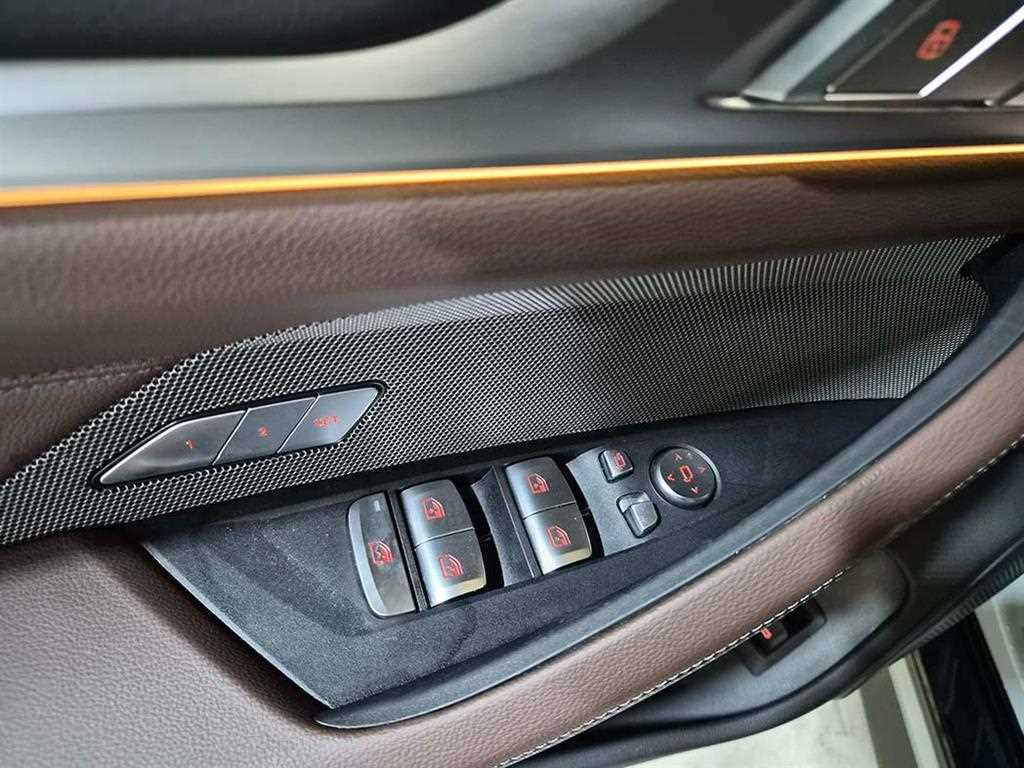 BMW i4 - Vista 12