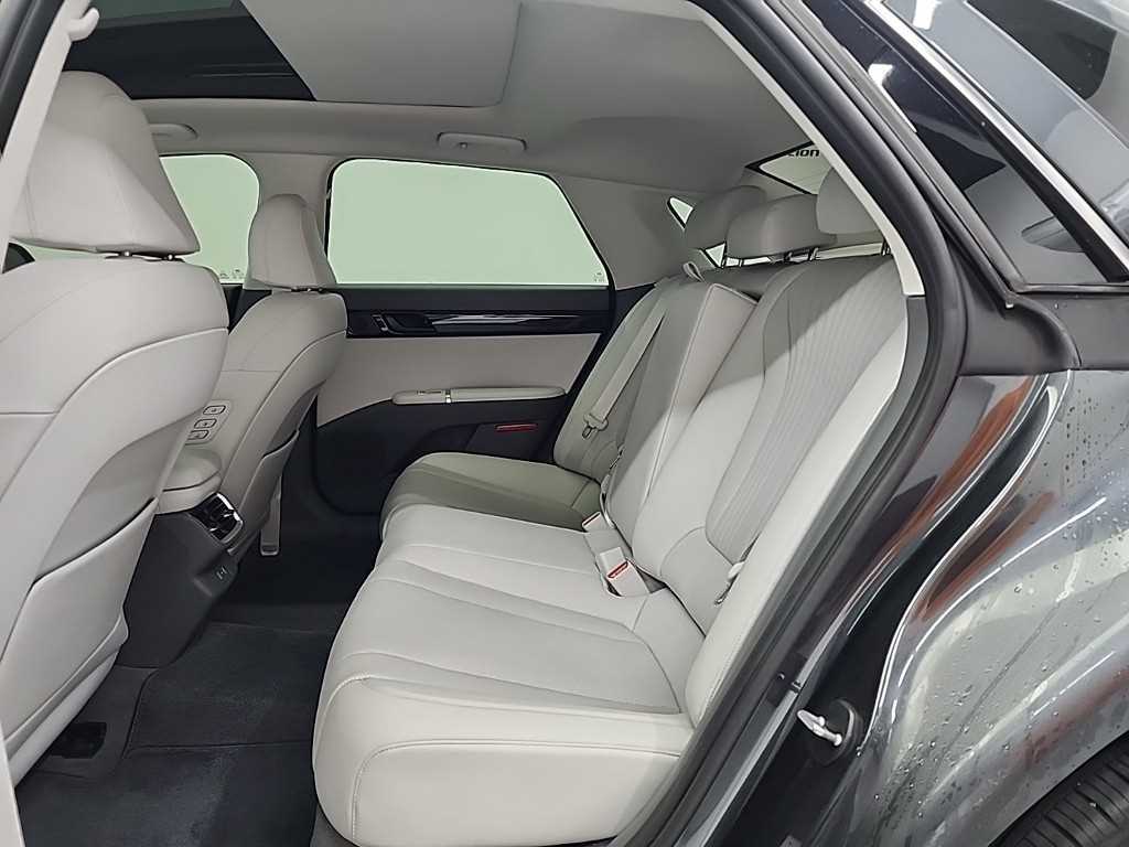 HYUNDAI Grandeur - Vista 12
