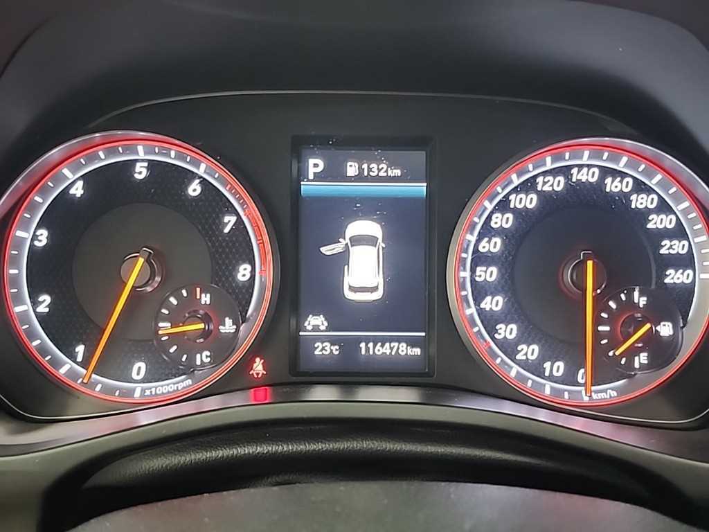 HYUNDAI Veloster - Vista 6