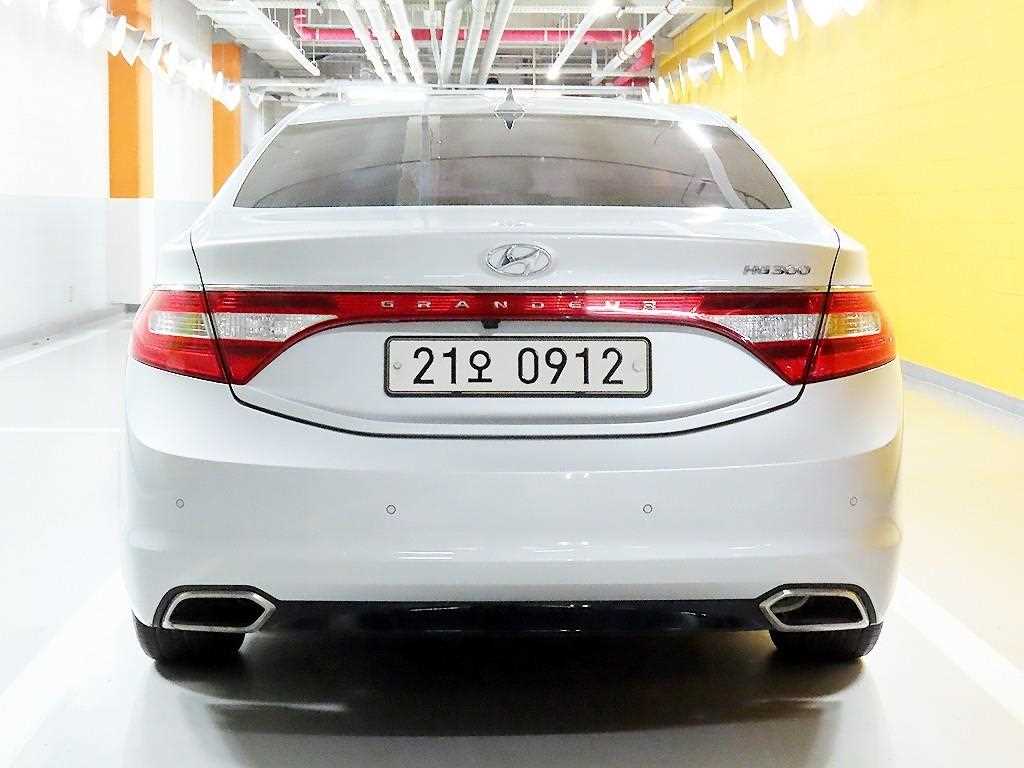 HYUNDAI Grandeur - Vista 4