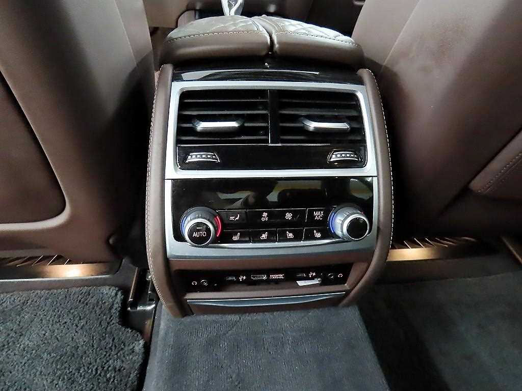 BMW 7 Series 2021 - Importación desde Corea - HF Imports Iquique - Foto 13