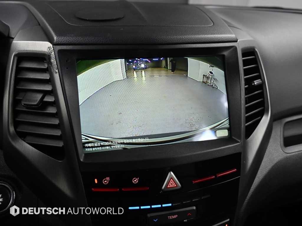Ssangyong Tivoli 2018 Blanco - Importación desde Corea - HF Imports Iquique - Foto 15