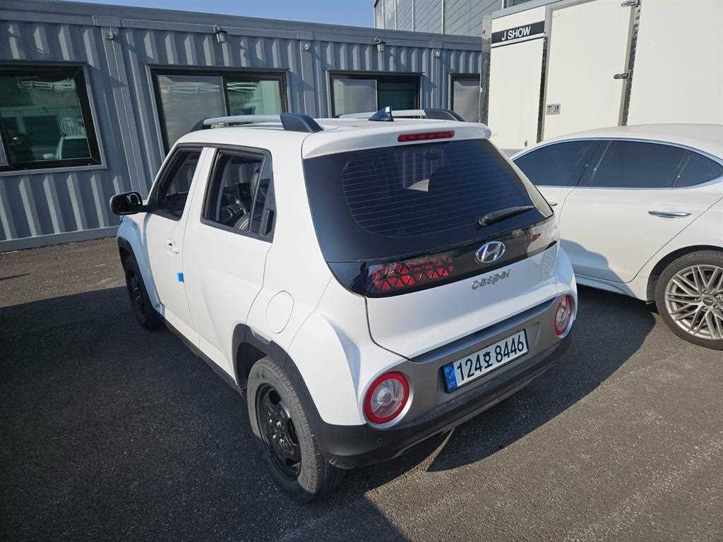 HYUNDAI Casper - Vista 6