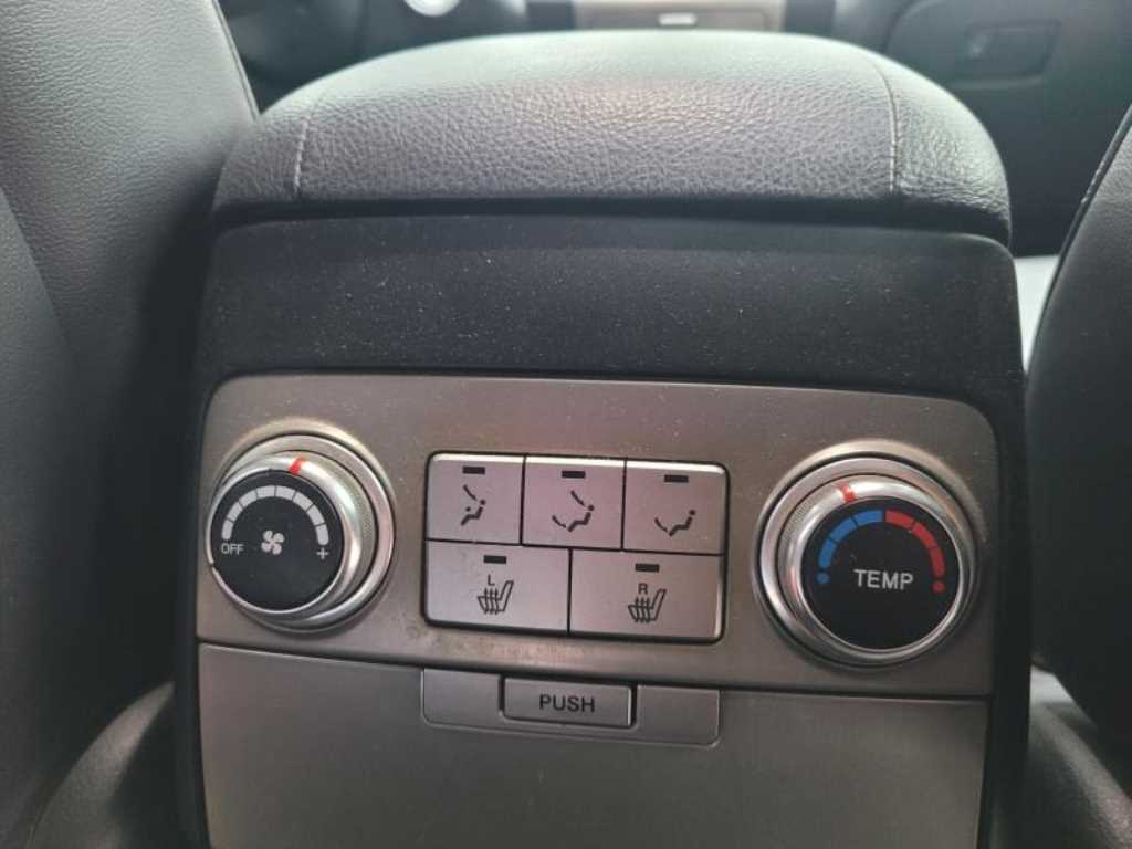 HYUNDAI Veracruz - Vista 9