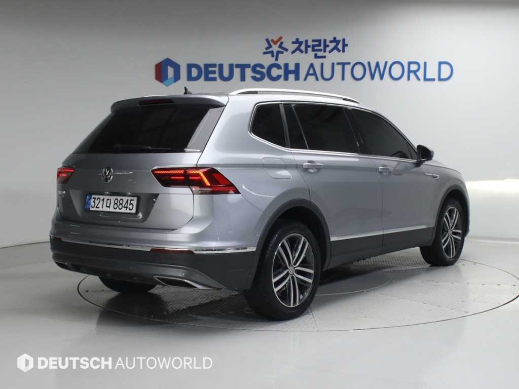 Volkswagen Tiguan - Vista 3