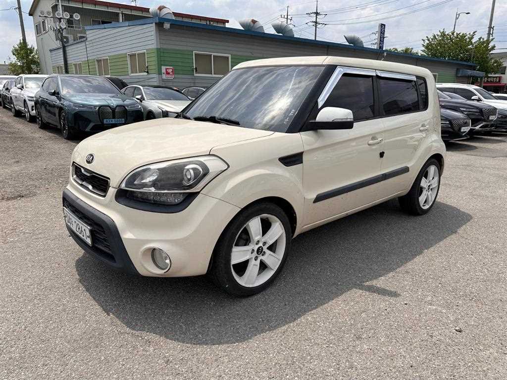 KIA Soul 2013 the color of pearl - Importación desde Corea - HF Imports Iquique - Foto 1
