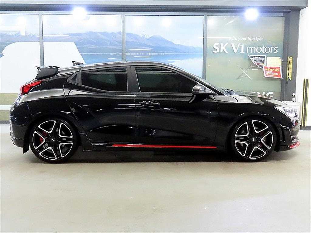 HYUNDAI Veloster - Vista 3
